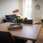 Apartment Le Xv