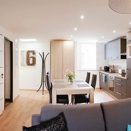 Le Xv Apartman *